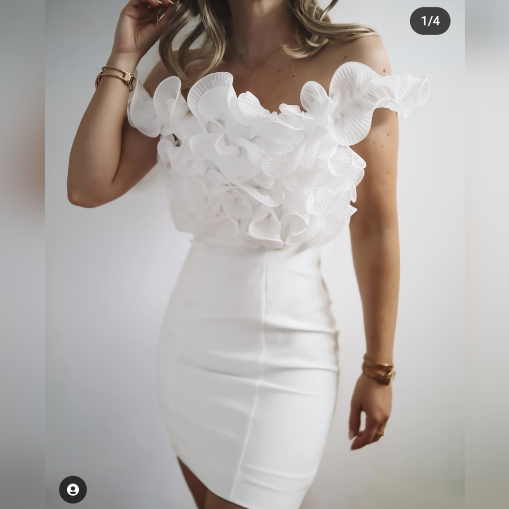 Zara white pleated ruffled mini dress S,M,L